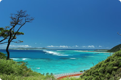 伊平屋村の海